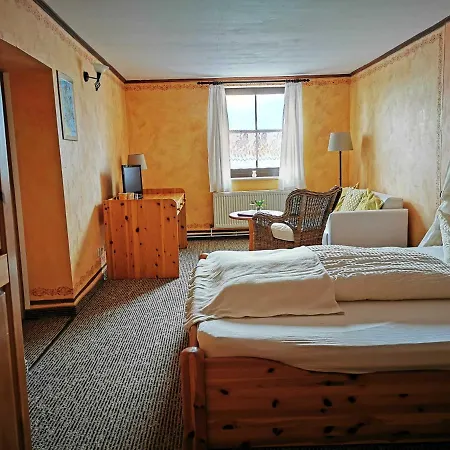 Familienfreundlicher Landurlaub Im Gutshaus Trent