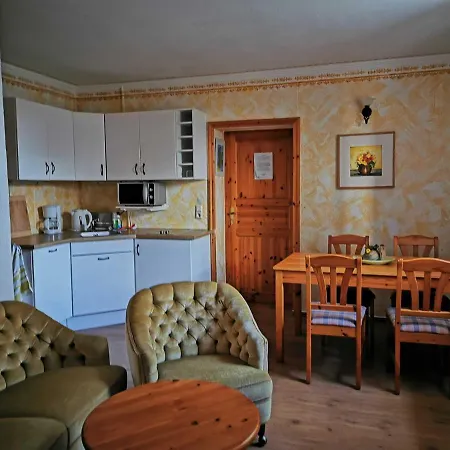 Familienfreundlicher Landurlaub Im Gutshaus *