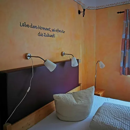 Familienfreundlicher Landurlaub Im Gutshaus בית הארחה 4*