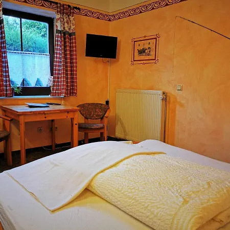 Guest house Familienfreundlicher Landurlaub Im Gutshaus *